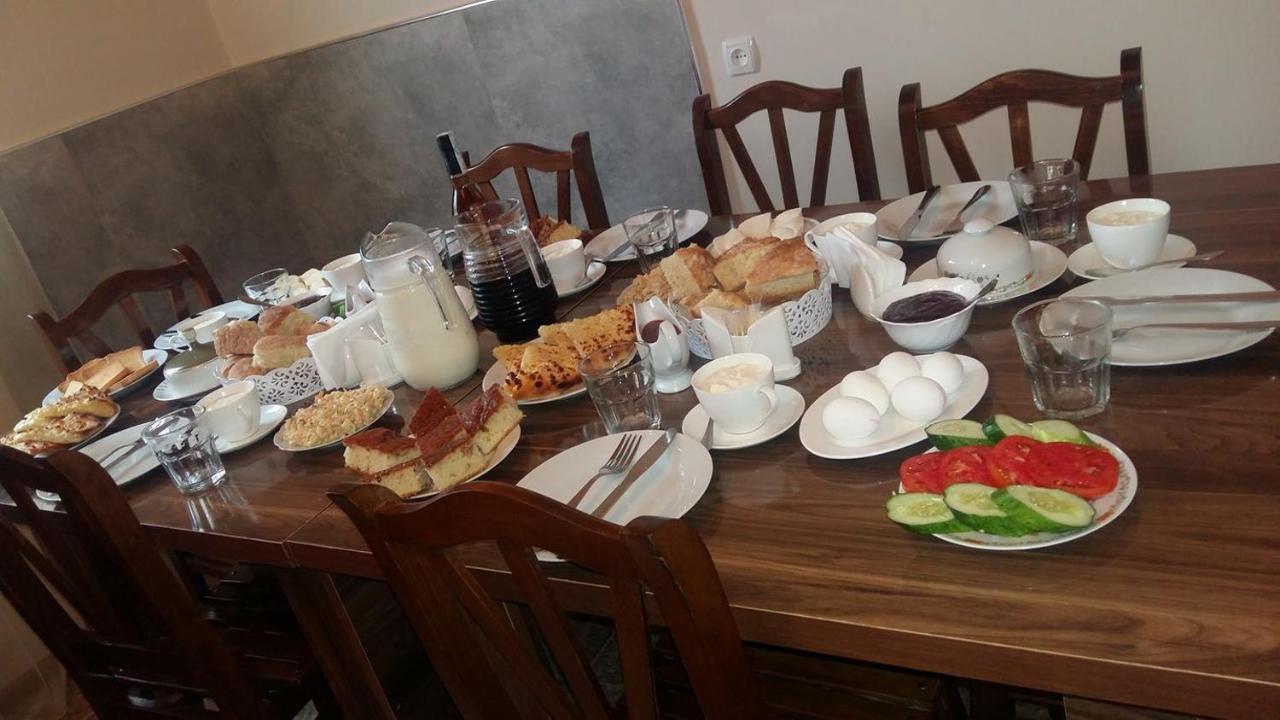 Guesthouse Guram Baba Mestia Luaran gambar